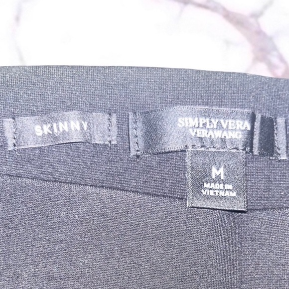 Simply Vera Vera Wang Black High Waisted Ponte Pull-on Skinny Pants M EUC Preppy - Picture 6 of 17
